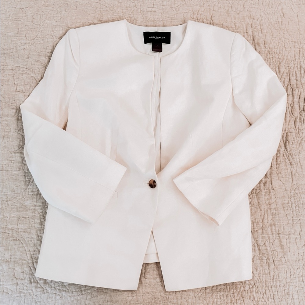 Ann Taylor Factory White Blazer